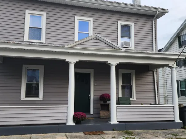 48 Mill St, Duncannon, PA 17020