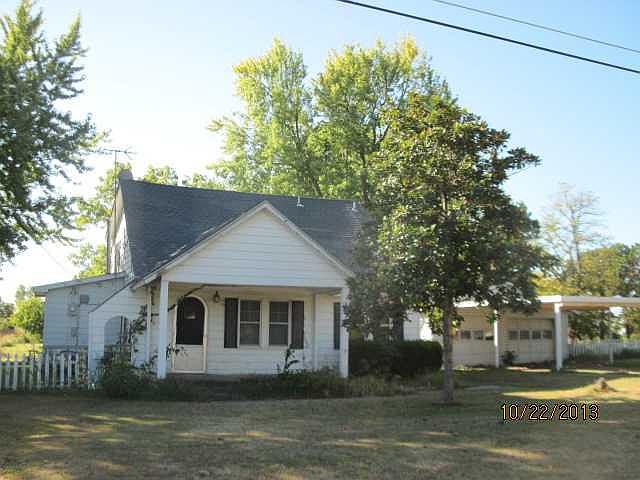 2nd image of 11800 E Draper Ave