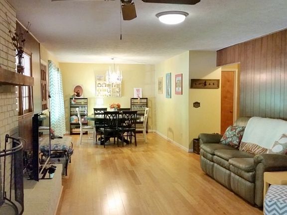 2nd image of 535 Glenview Ave