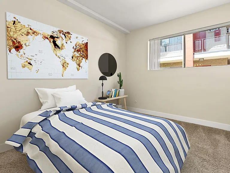 Riverside Villa Apartments — Photo 9