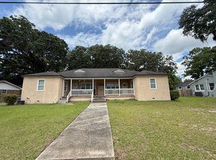220 Birchfield Dr, Savannah, GA 31405