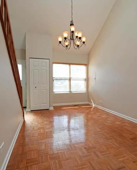 290 Le Parc Cir — Photo 5
