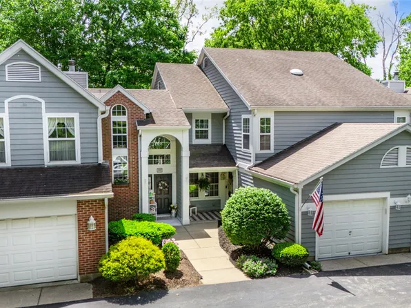 298 Elmwood Dr, Springboro, OH 45066
