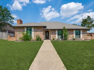 171 Wildwood Dr, Desoto, TX 75115