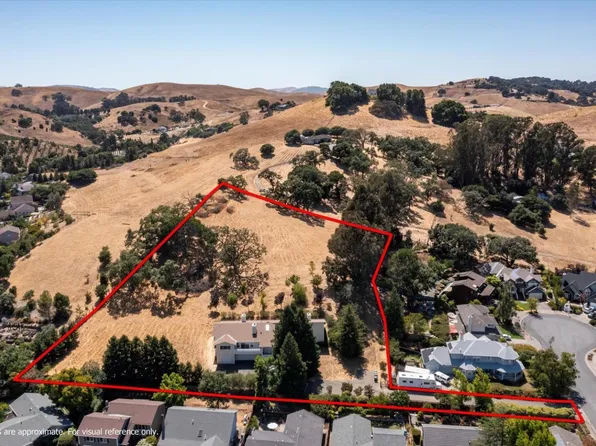 101 Dawn Place, Petaluma, CA 94952