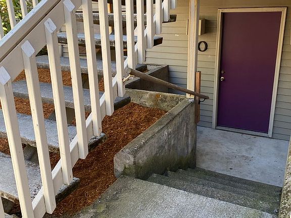 3rd image of 300 NW 14th St #10