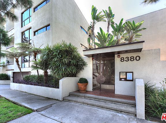 3rd image of 8380 Waring Ave APT 108
