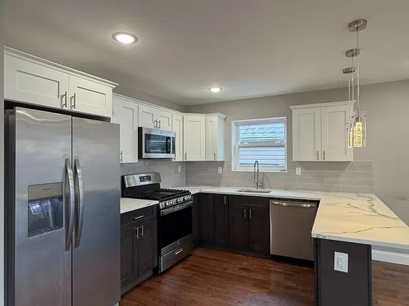 225 S 9th St #2A, Newark, NJ 07103