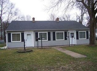 3612 Maple Ave, McHenry, IL 60050