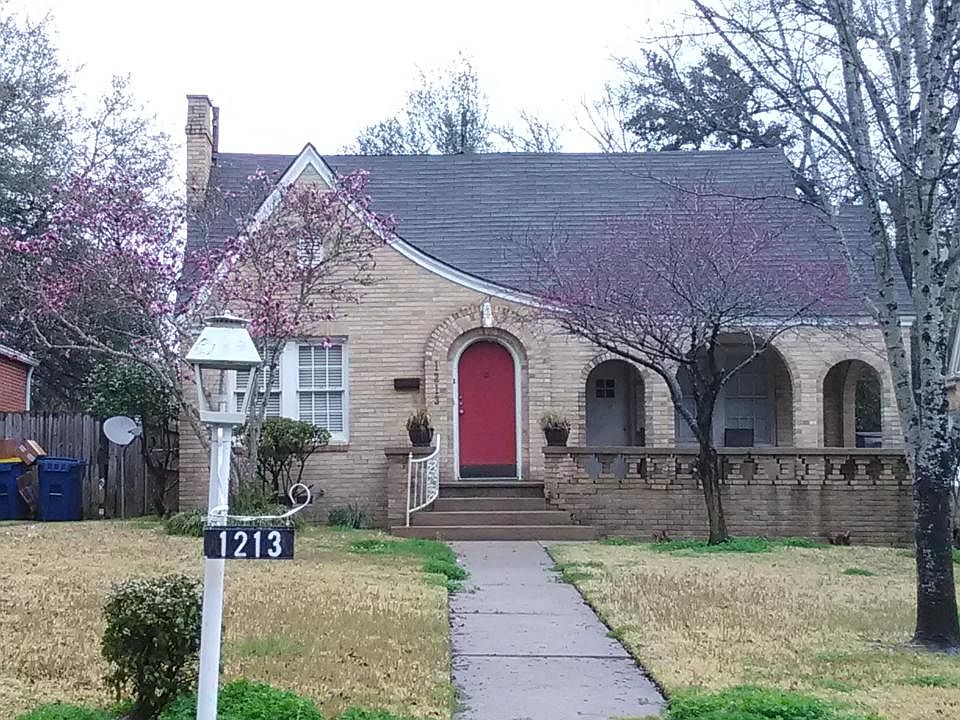 1st image of 1213 Brook Dr