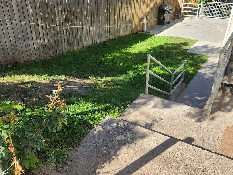 736 Bennett Ave #2 — Photo 5