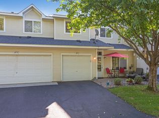 10735 Unity St NW, Coon Rapids, MN 55433