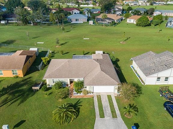 5th image of 126 Pansy Ct