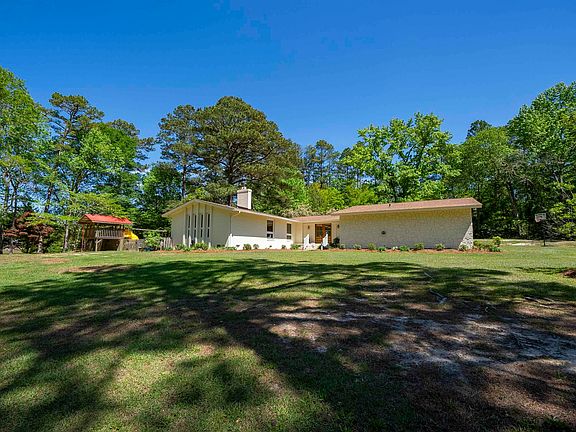 3rd image of 540 Little Creek Dr