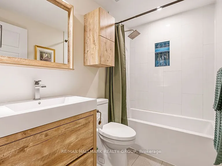 409 Montfort St #4 — Photo 25