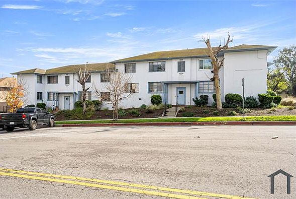 1st image of 4083 S Muirfield Rd APT B