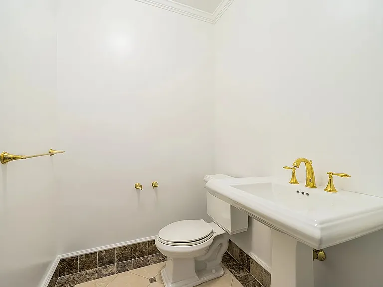 188 E 78th St #11A — Photo 8
