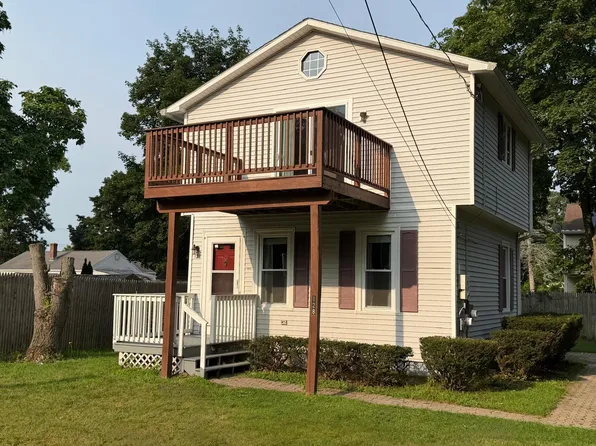 128 Newfield Rd, Springfield, MA 01119