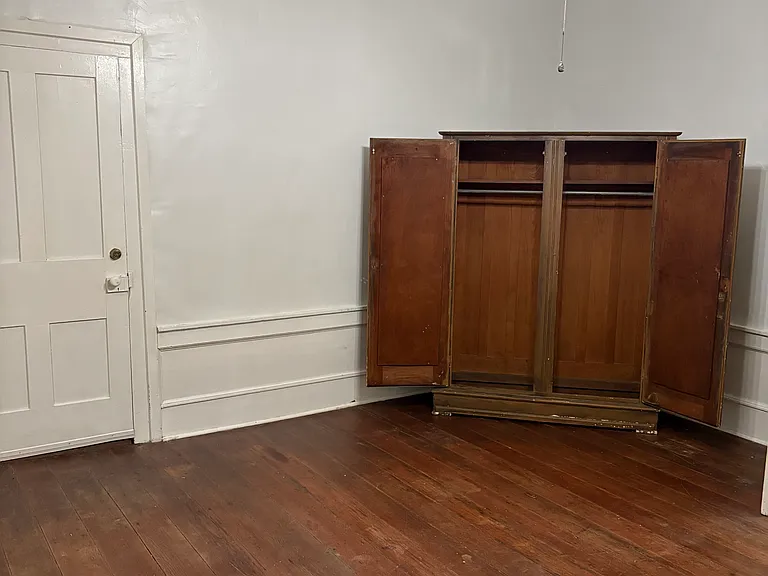 105 Church St — Photo 17