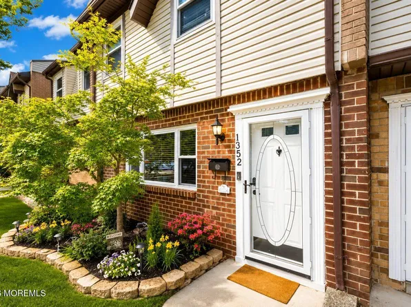 1352 Isabella Court, Brick, NJ 08724