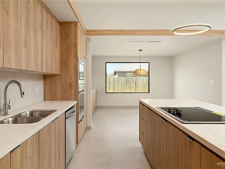 3717 Zenker Ave — Photo 11
