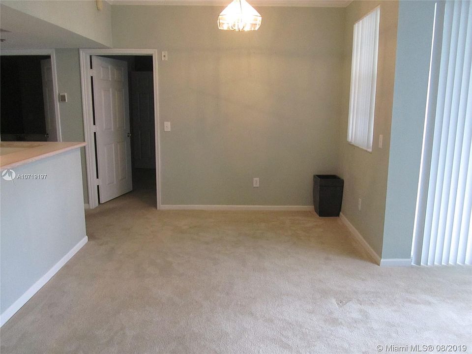 1st image of 3215 NE 184th St APT 14312