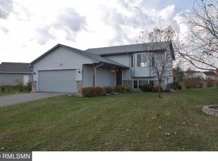 1024 Meadow St, Cologne, MN 55322