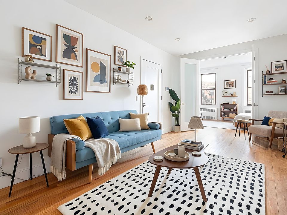 1st image of 38 3rd St APT 2L