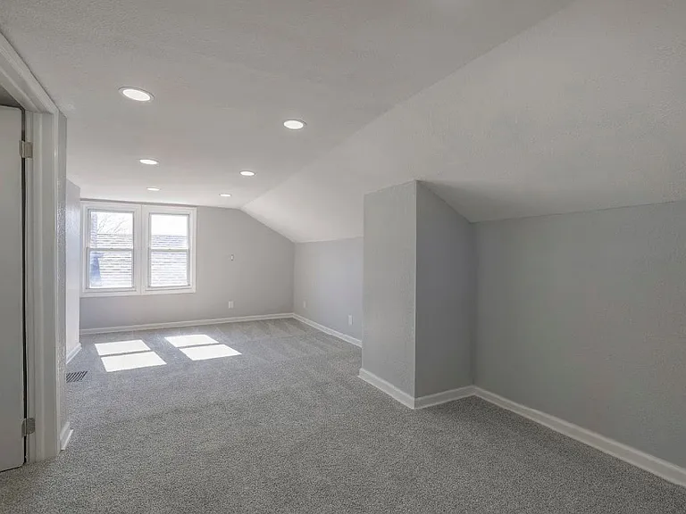 3305 Cleveland Ave — Photo 11