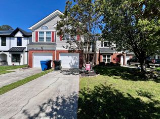 2558 Hartley St, Virginia Beach, VA 23456