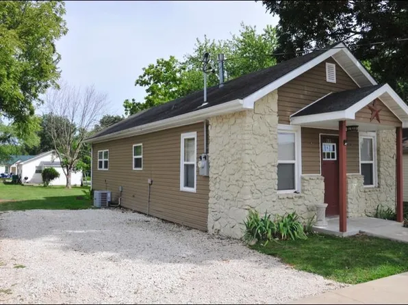 203 S Vienna Ave, Belle, MO 65013