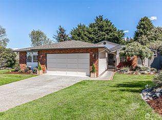 1925 Dumas Cir NE, Tacoma, WA 98422