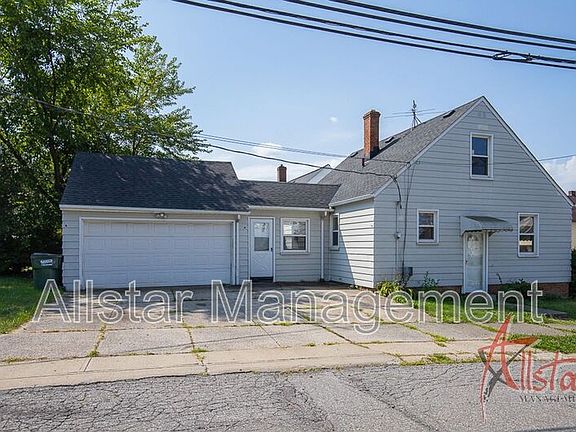 3rd image of 4703 E 90th St