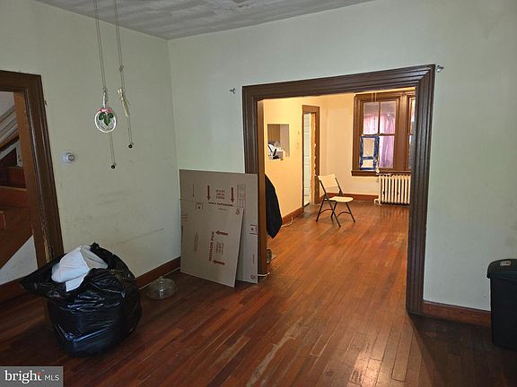 5th image of 715 Shepherd St NW