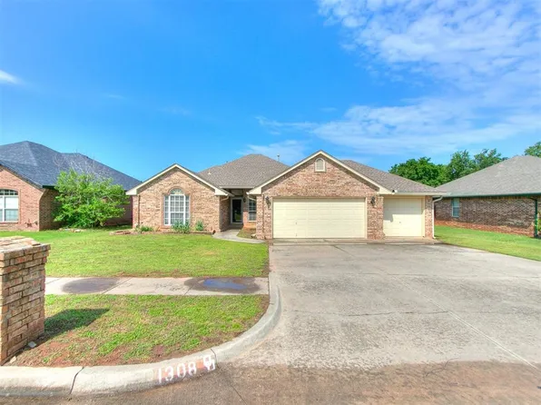 1308 Lexi Ln, Noble, OK 73068
