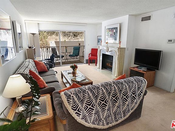 3rd image of 1230 Horn Ave APT 408
