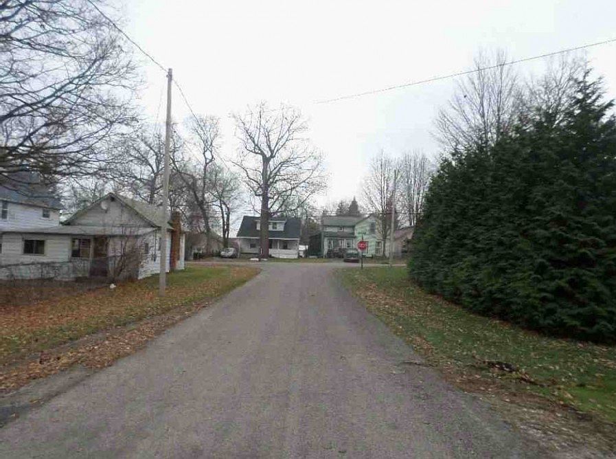 2nd image of 180 Chestnut St