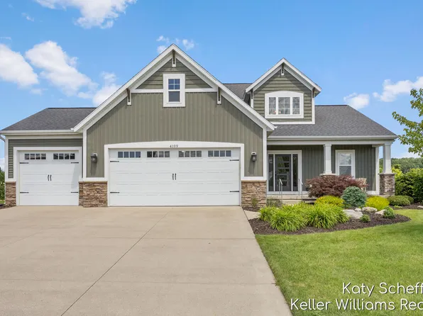 4109 Boulder View Dr NE, Belmont, MI 49306