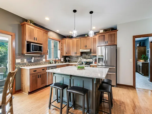 1500 5th St SE, New Prague, MN 56071