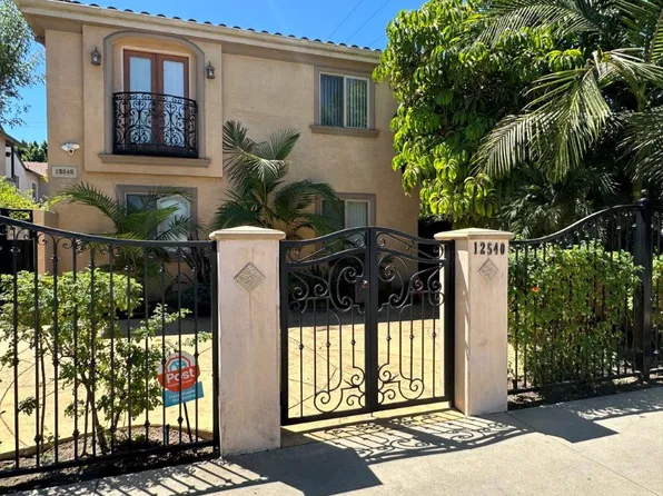 12540 Moorpark St, Studio City, CA 91604