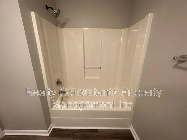 800C Folly Ct — Photo 17