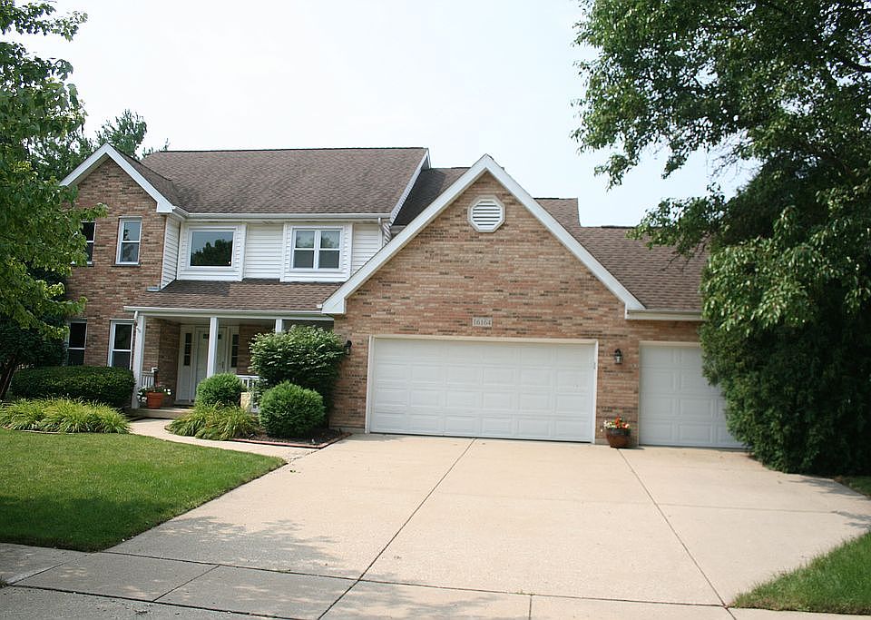 Welcome to 16164 Burgundy Dr