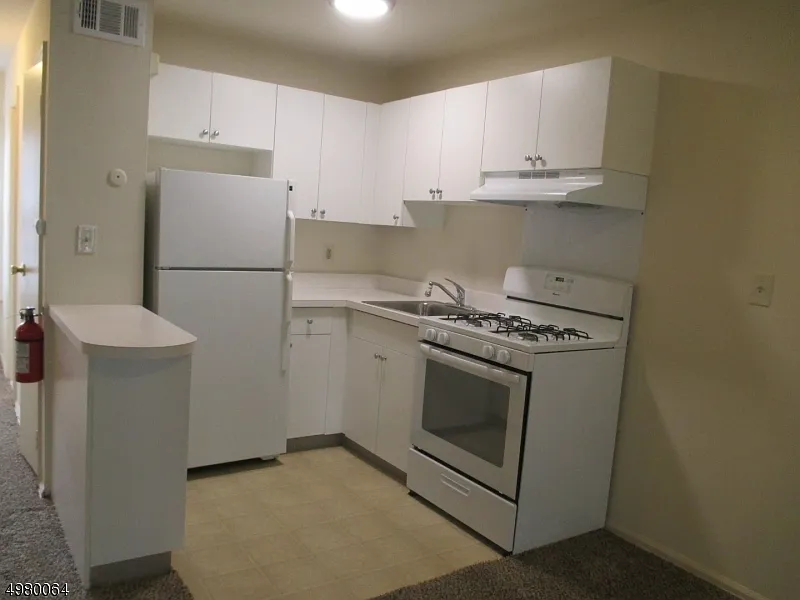 1 bed, 1.0 bath, 400 sqft, $1,650 — Photo 4