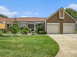 17668 Woodbridge Rd, Spring Lake, MI 49456