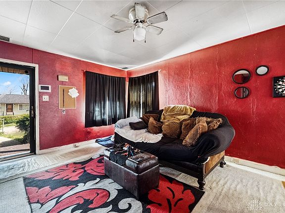 3rd image of 45 S Halloway St