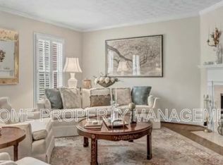 903 Dunwoody Chace, Sandy Springs, GA 30328