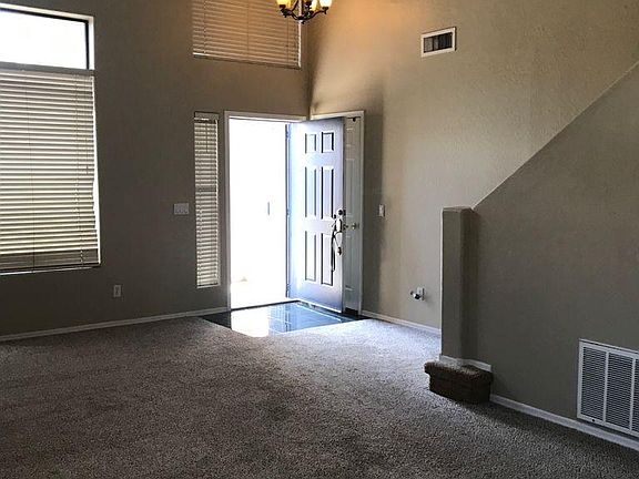 5th image of 1886 E Oasis Dr