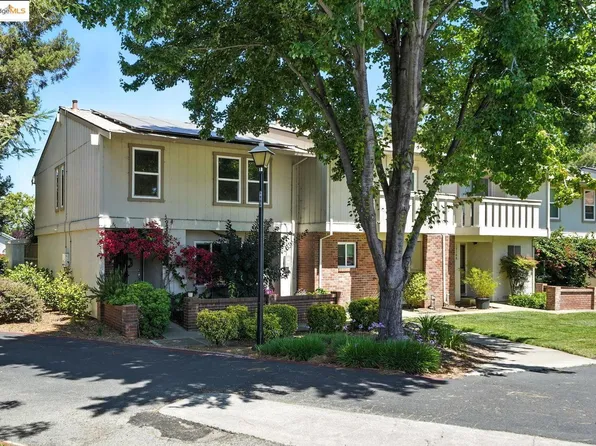 1814 Wildbrook Ct APT D, Concord, CA 94521