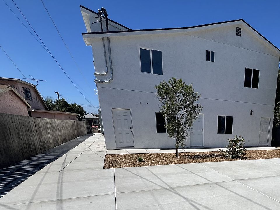 1st image of 3213 38th St #2