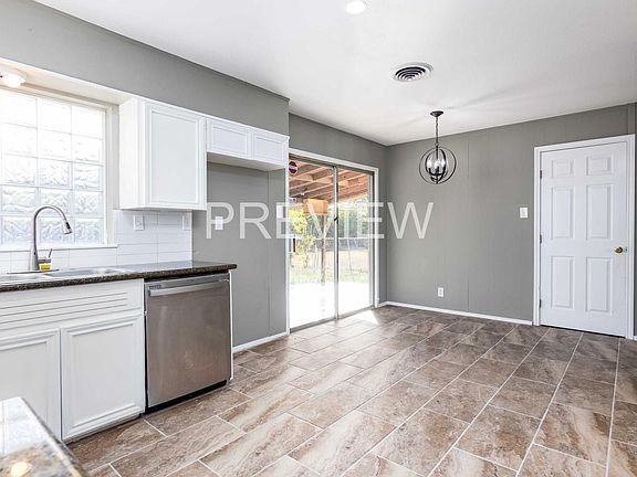 3rd image of 5138 Cinderella St